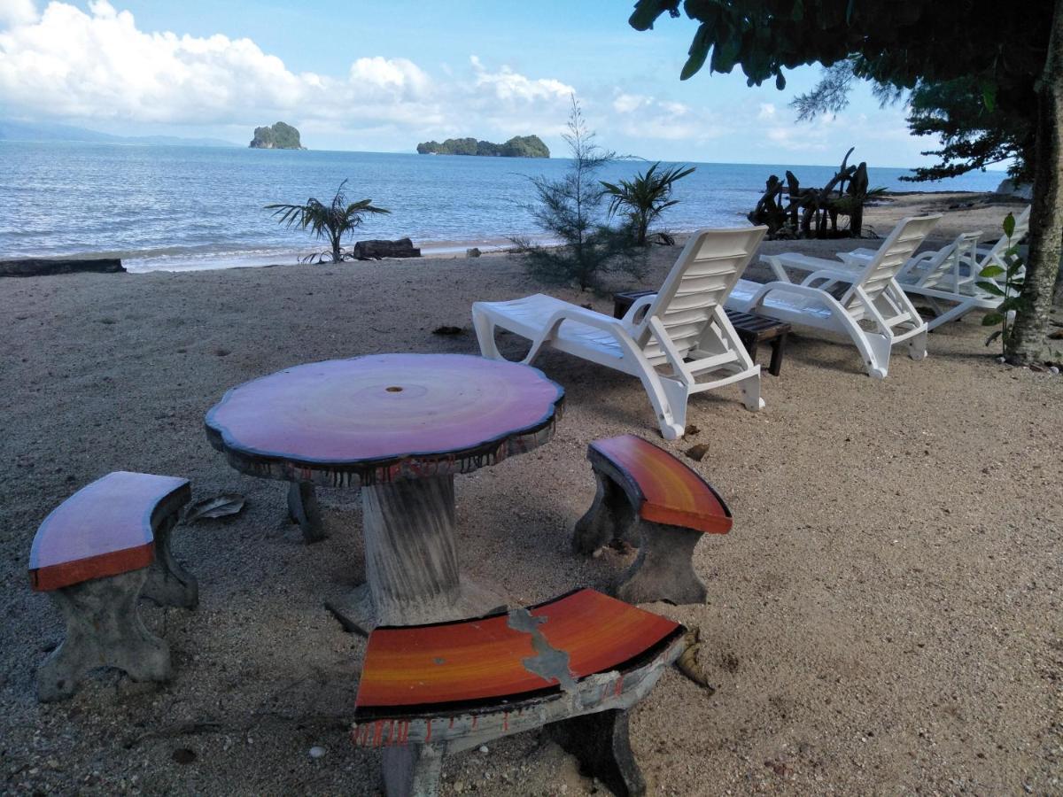 Red Coral Villa Langkawi Екстериор снимка